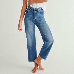 Levi’s ribcage jeans
